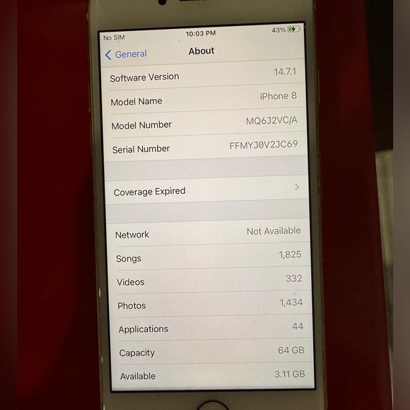 iPhone 8 - Picture 3 of 4